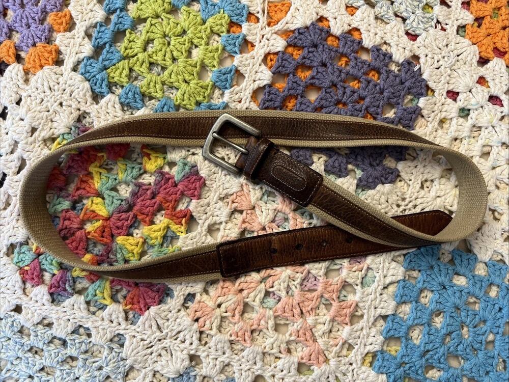 Columbia Leather Men's Brown & Tan Canvas Belt Size 42 Silver Buckle Classic